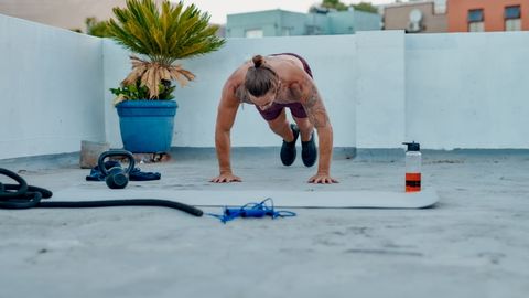 Burpee Nedir? Burpee Nasıl Yapılır ve Faydaları Nelerdir?