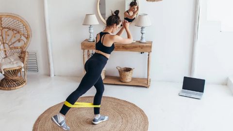 Yoğun İş Temposunda Spora Nasıl Zaman Ayrılır? Günlük Rutine Uygun Egzersiz Önerileri Yoğun İş Temposunda Spora Nasıl Zaman Ayrılır? Günlük Rutine Uygun Egzersiz Önerileri